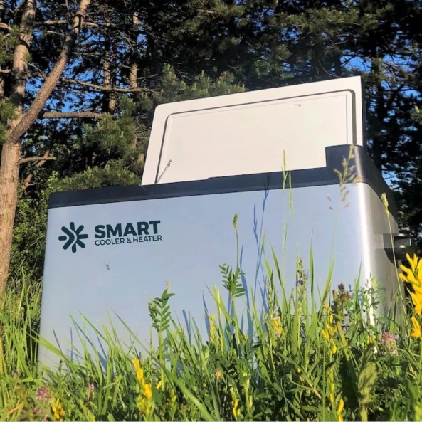 Хладилник за автомобил Smart Cooler 40л, LCD дисплей, Bluetooth | HomeZONA Хладилник за автомобил Smart Cooler 40л